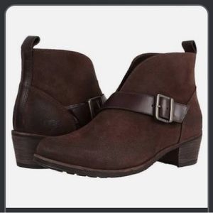 UGG Wright Belted Bootie
